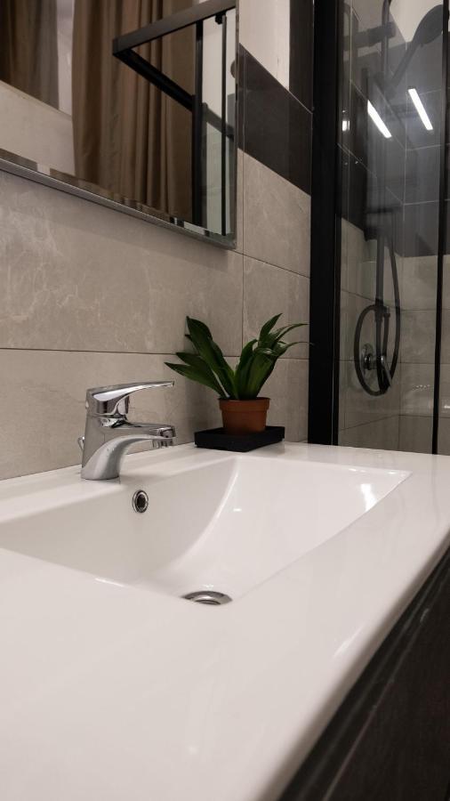 Apartament Caracciolo18 - Gb Neapol Zewnętrze zdjęcie